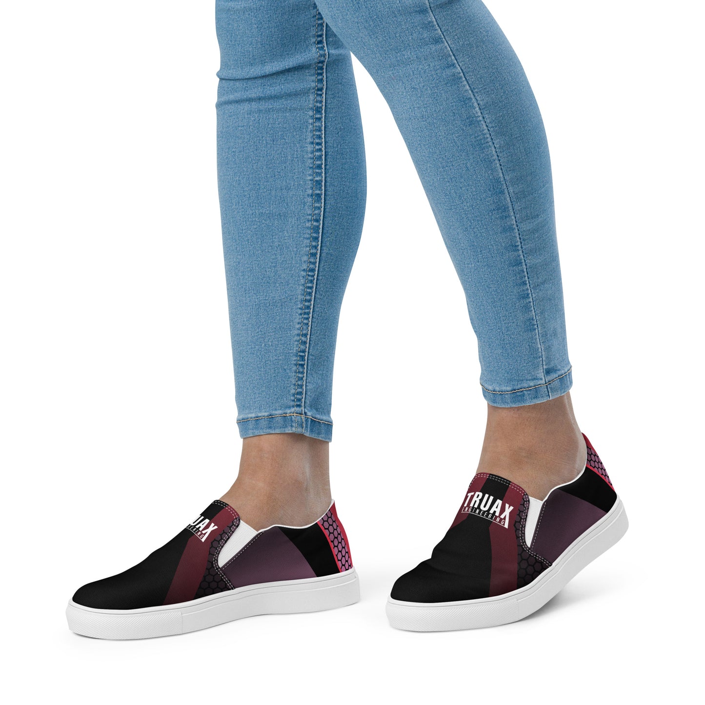 Women’s slip-on canvas shoes